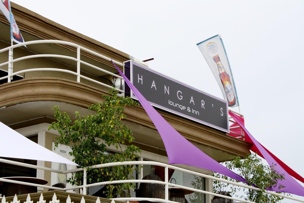 Inn Flight Suites Piarco Ngoại thất bức ảnh